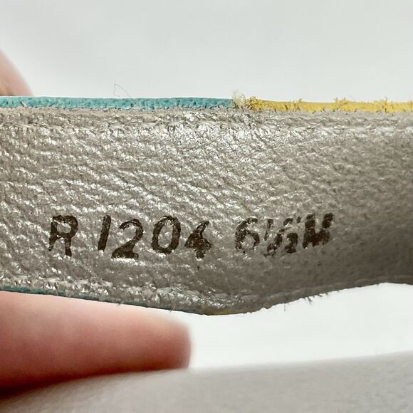 Brighton Orla Leather Sandals Size 6.5 Heart Flip Flops Thong Slip On Resort - Picture 4 of 6